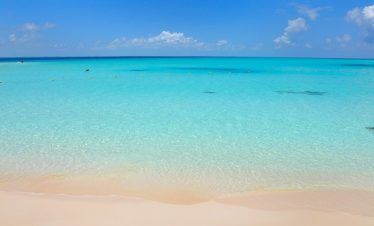 playa norte en catamarán Isla Mujeres