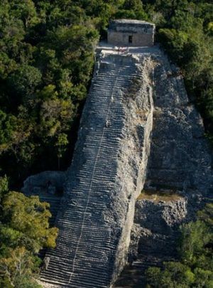 pirámide principal en Cobá